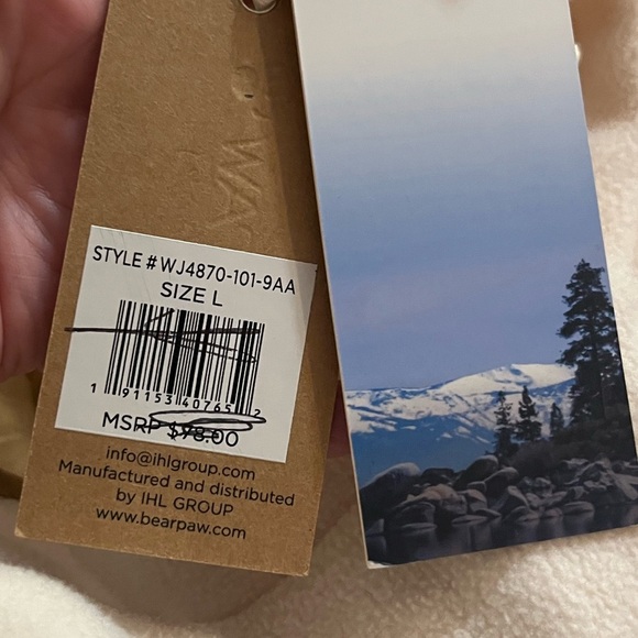 BearPaw NWT Women's Cream and Tan Utility Jacket Size Large - Picture 3 of 9